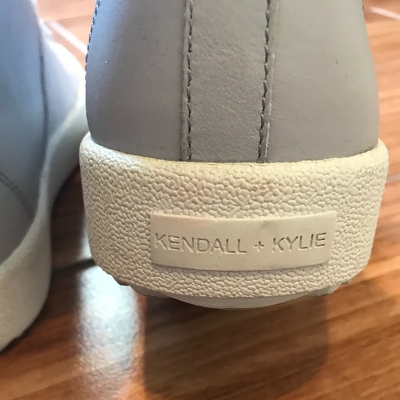 Kendall + Kylie High Top Dylan Sneakers - Picture 4 of 4
